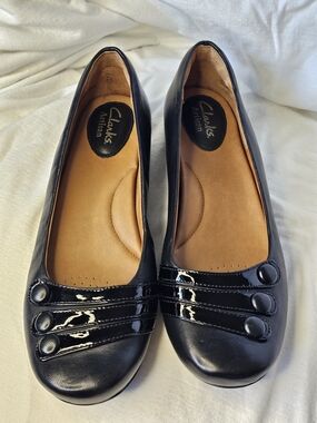 Clarks Artisan black leather "Concert Drum"  Ballet Flats Slip On